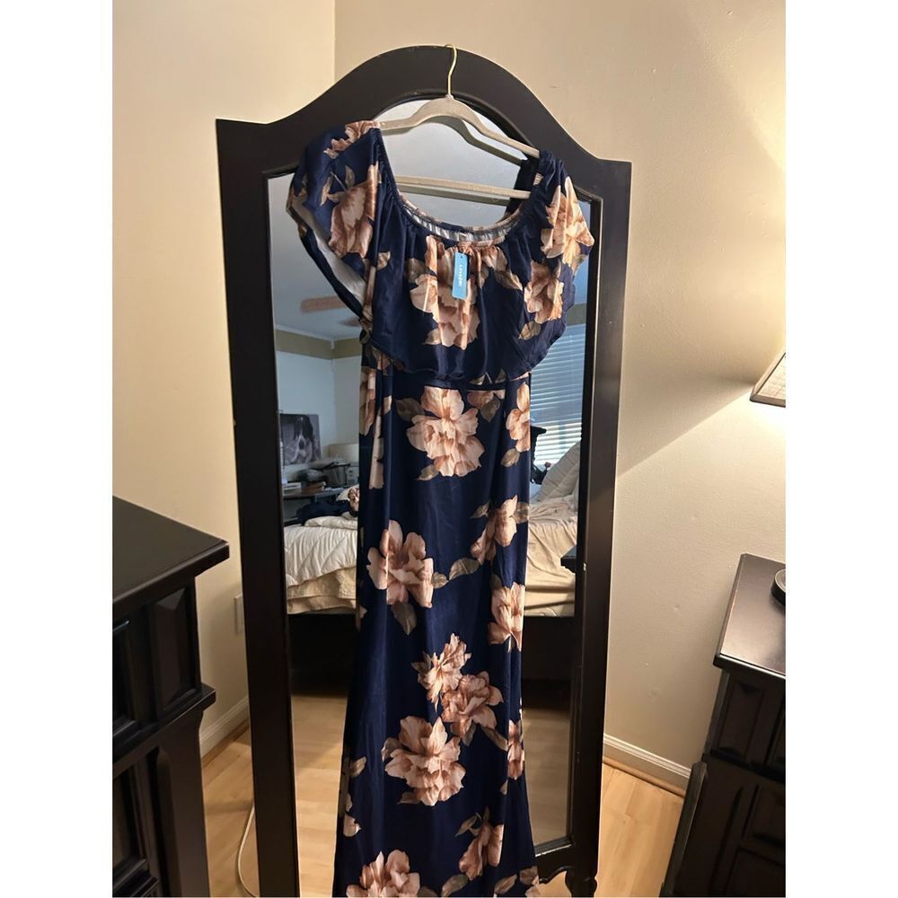 NEW Love2Mi Off Shoulder Maternity Dress for Photoshoot Ruffles M